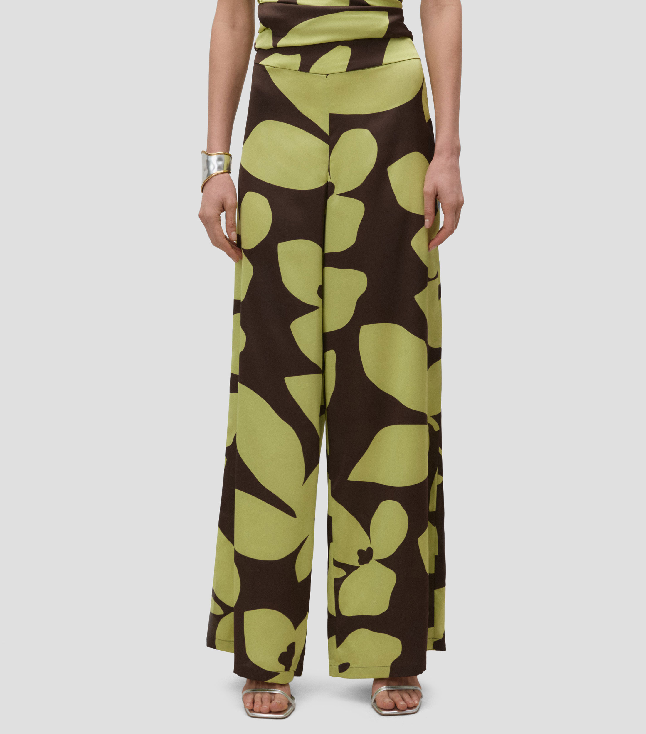 Pantalón con flores Mujer
